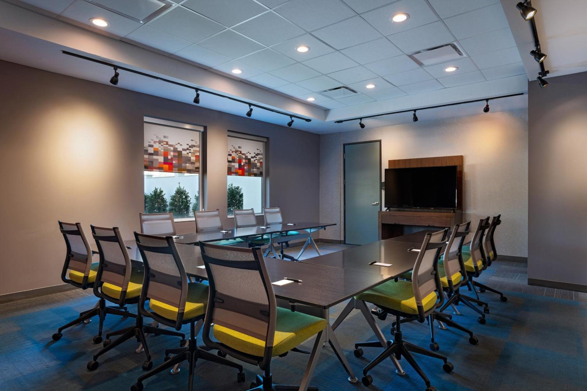 Готель Aloft Waco Downtown Екстер'єр фото